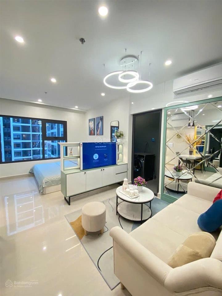 Sở hữu căn hộ studio đông nam full nội thất vào ở ngay tại vinhomes smart city  3,3 tỷ + t25 mát