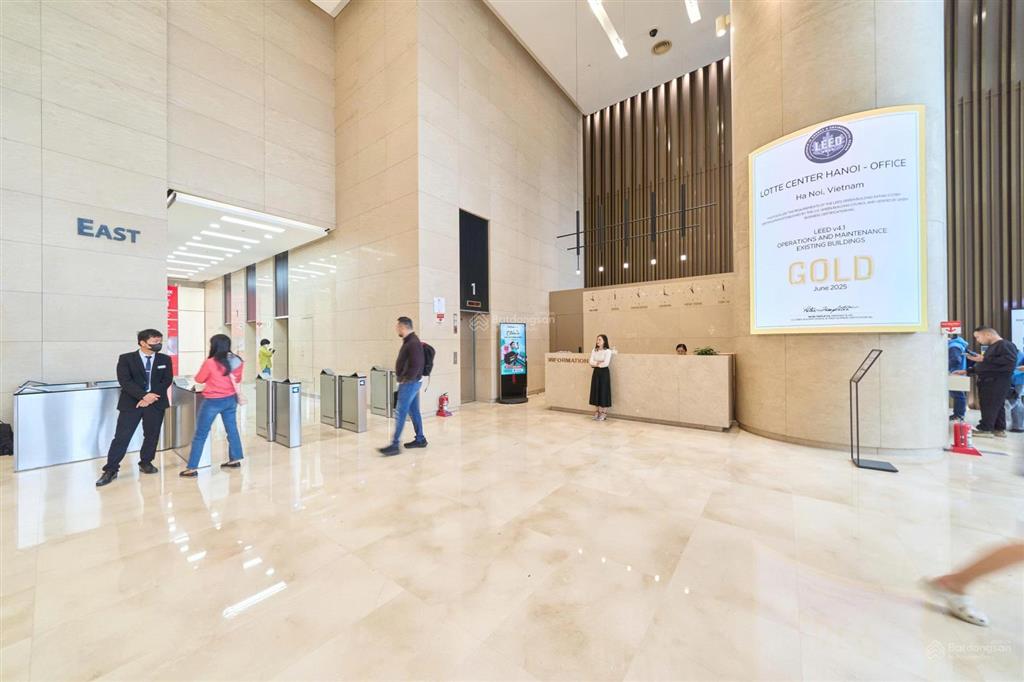 Cho thuê văn phòng hạng a lotte center liễu giai hà nội giá chỉ 30usd/m2