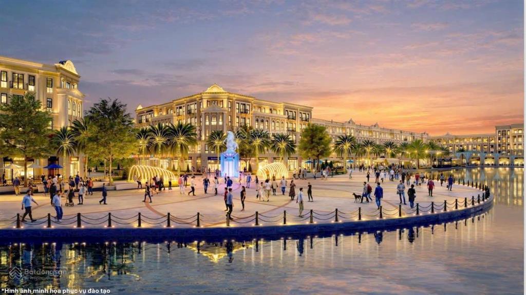 10,x tỷ cho căn 90m2 đất trung tâm của 11 tòa chung cư vinhomes cổ loa