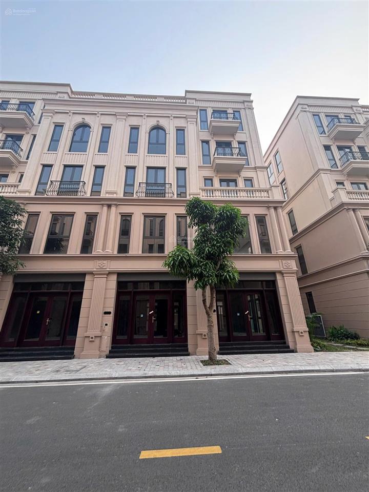 Cần bán gấp cắt sâu 15 tỷ bán hơn 10 tỷ bao phí ở vinhomes cổ loa