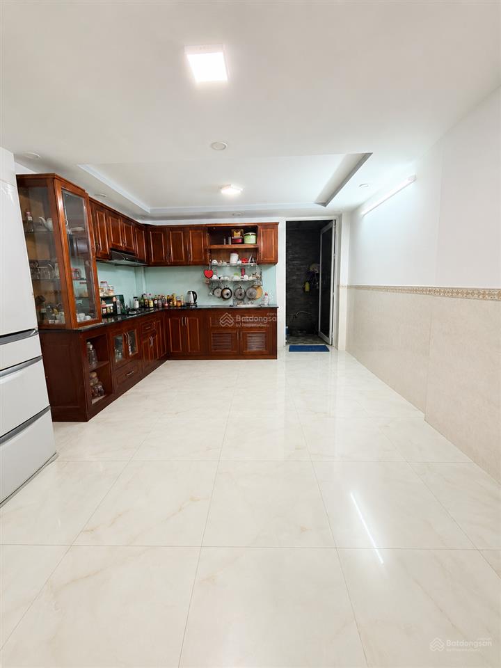 Nhà 3 tầng, hẻm xe hơi, nguyễn văn quá, chỉ 6 tỷ