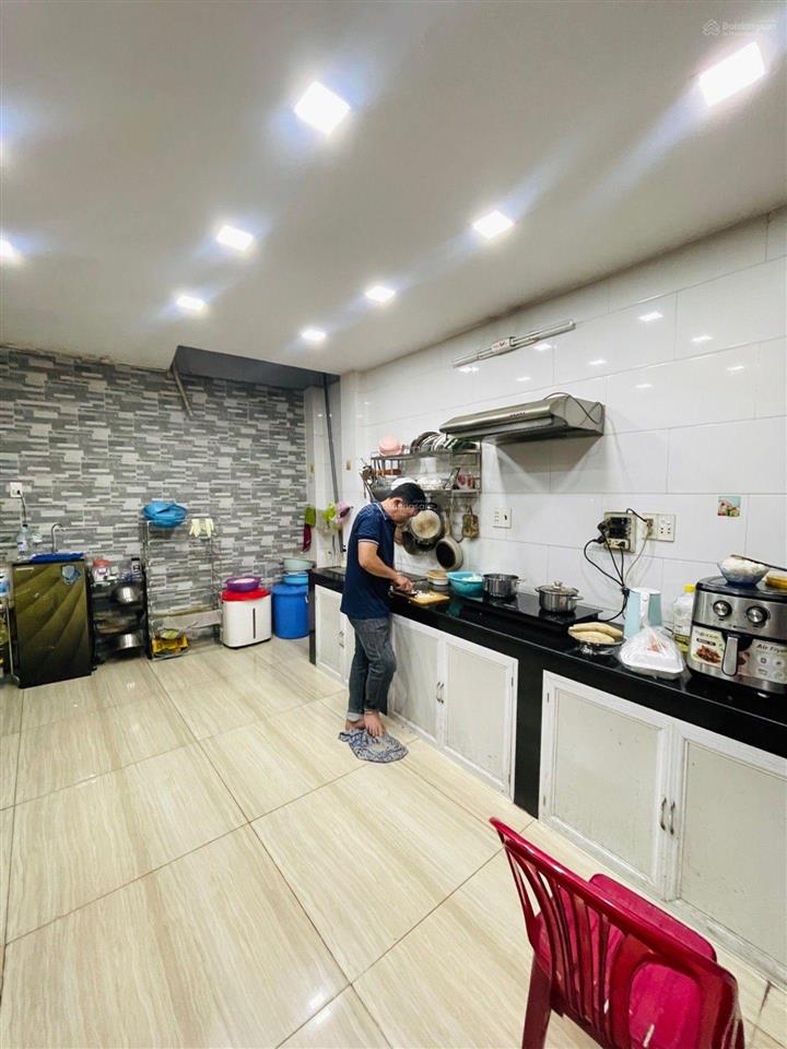 Nhà mặt tiền nguyễn văn quá, 4x18m, thích hợp ở và kinh doanh, chỉ 6,5 tỷ