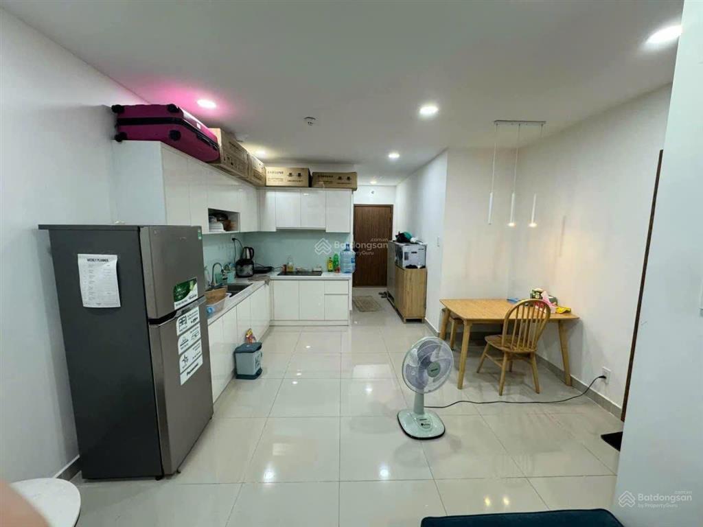 Bán cc the western capital, quận 6, 68m2, 2pn, 2wc, giá 1,98 tỷ