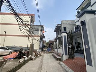 Chủ nhà cắt lỗ lô đất 50m2  2 mặt thoáng  đất đẹp giá tốt. không lỗi lầm