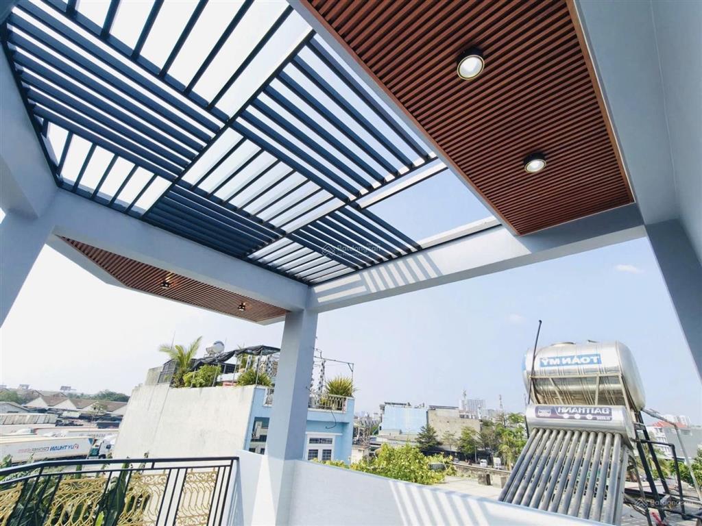 Nhà mới xây 4 tấm gần chợ đầu mối giảm mạnh còn 5.95 tỷ