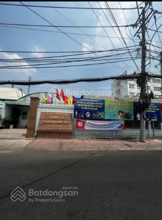 Bán đất tặng nhà 4,4 tỷ 130m căn nhà góc cũ full thổ 34tr/m ngang 5.4m gần chợ thủ đức