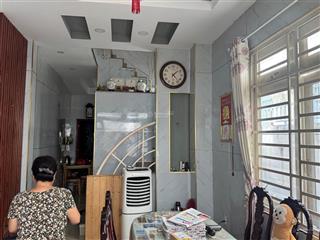 Nhà 3 lầu 3 mt thoáng  50m2 ngang 5  sát vách ubnd phường tnp  6 tỷ