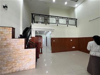 Nhà 2 tầng ngang 6.6m hiếm 68m2, hxh cạnh lã xuân oai