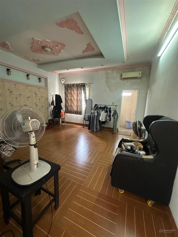 Giá cũ 6,2 tỷ nay còn 5,5 tỷ  gấp bán 2 tầng 71,7m2  10m ra mt man thiện