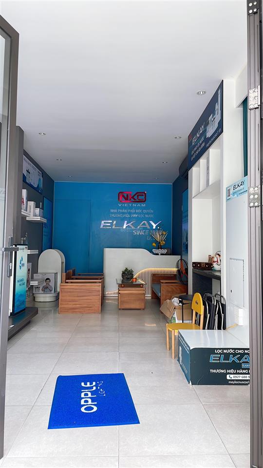 Bán đất tặng nhà mt vĩnh trung thanh khê  dt 180mv  ngang hơn 7m  gần lê đình lý