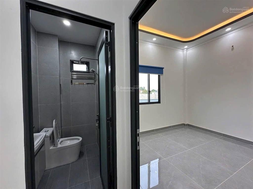 Nhà chính chủ  2ty300  phong phú