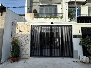 Nhà chính chủ  2ty300  phong phú
