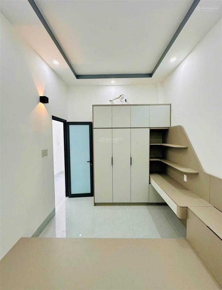 Bán gấp nhà chính chủ  2tỷ050tr  trần đại nghĩa
