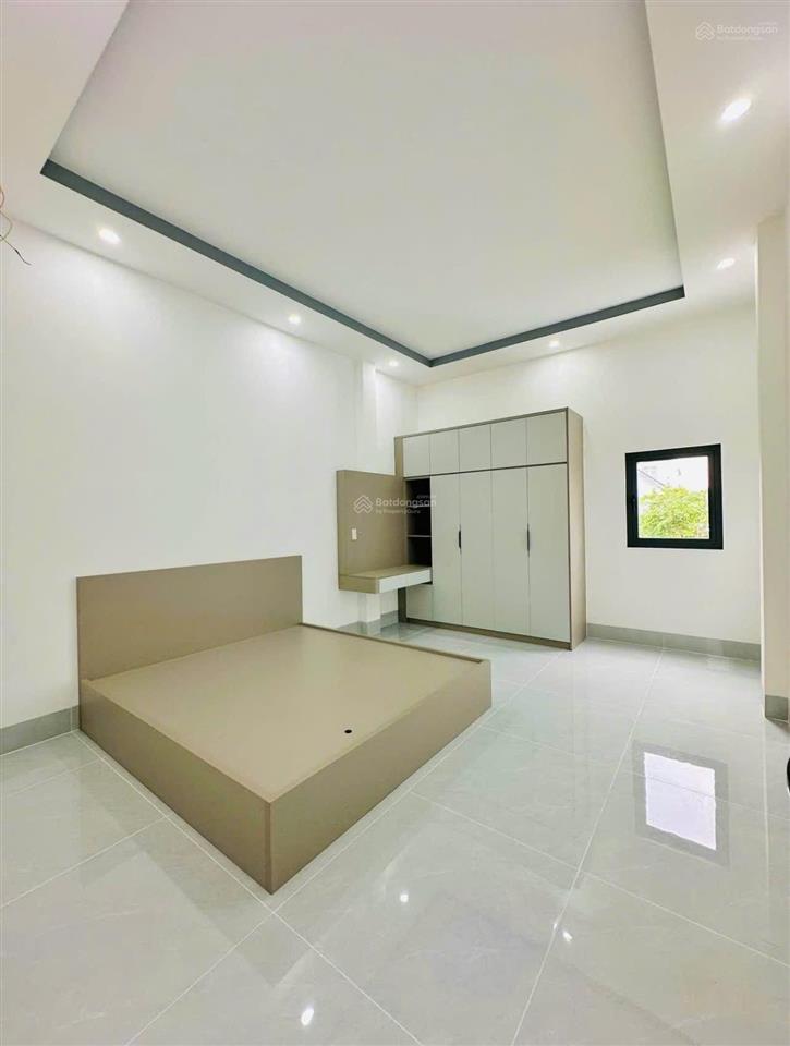 Bán gấp nhà chính chủ  2tỷ050tr  trần đại nghĩa