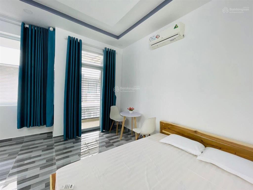 Cho thuê phòng ban công q7 mới sạch đẹp, ko chung chủ