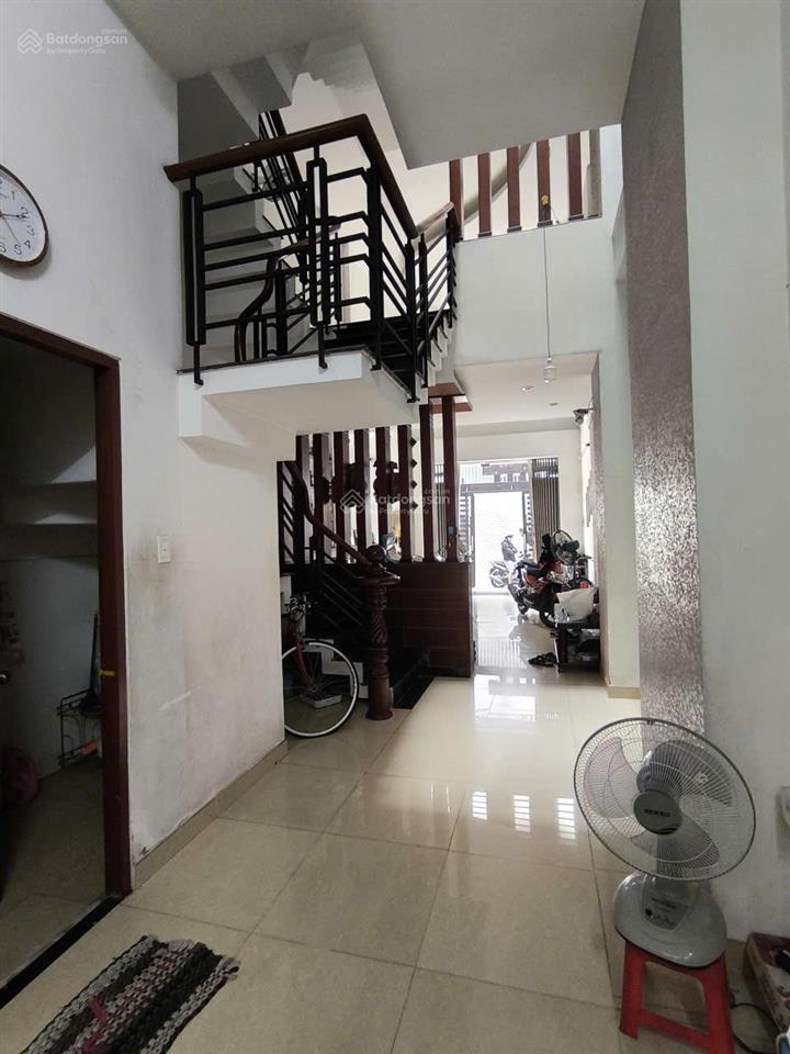 Nhà nguyễn hữu dật, p. tây thạnh, q.tân phú  diện tích 4x18m  kết cấu 1 trệt, 1 lửng, 2 lầu