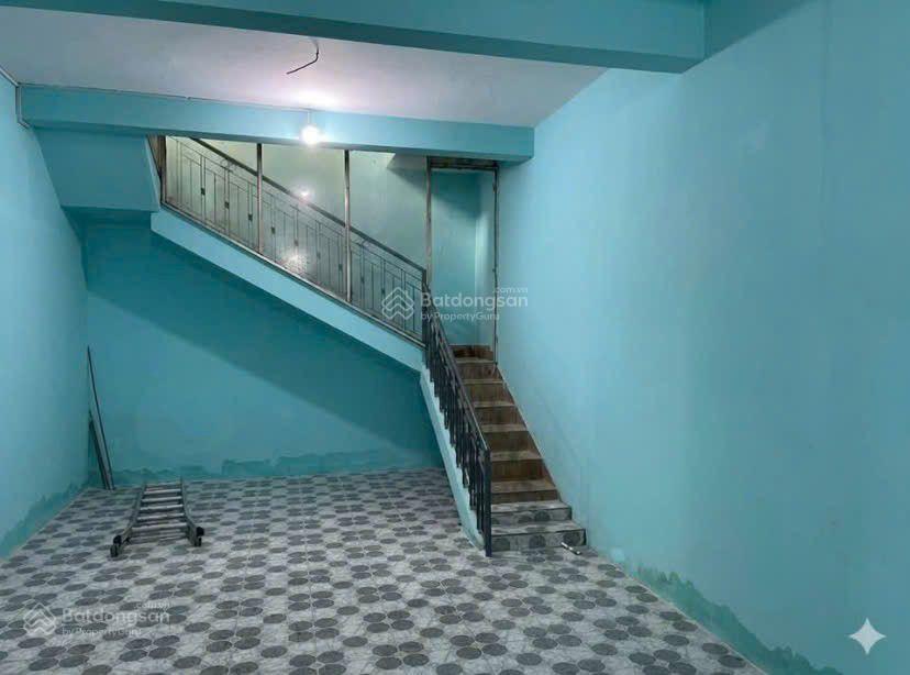 Cho thuê nhà bờ bao tân thắng, tân phú.
dt 10x25m, giá 30tr còn tl.