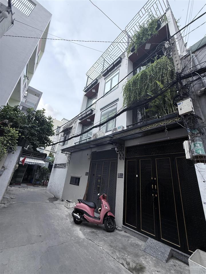 Nhà đẹp mới xây 4 tầng hxh full nội thất  đường dương văn dương. hàng hiếm duy nhất tân phú.