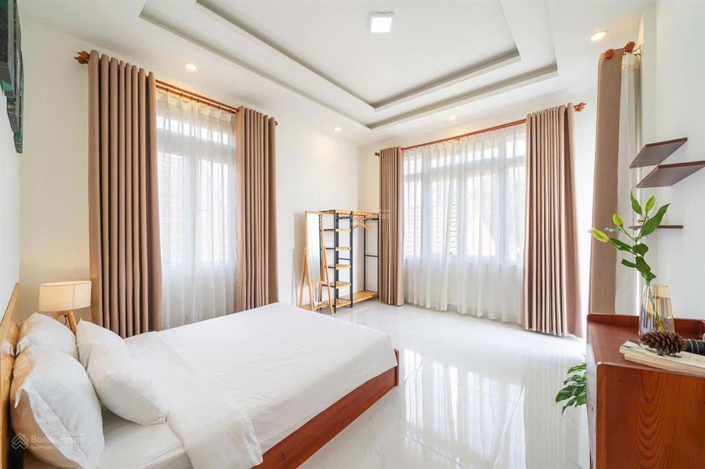 Cho thuê villa vị trí đắc địa để kinh doanh lưu trú thu nhập ổn định 11pn chỉ 40tr tháng