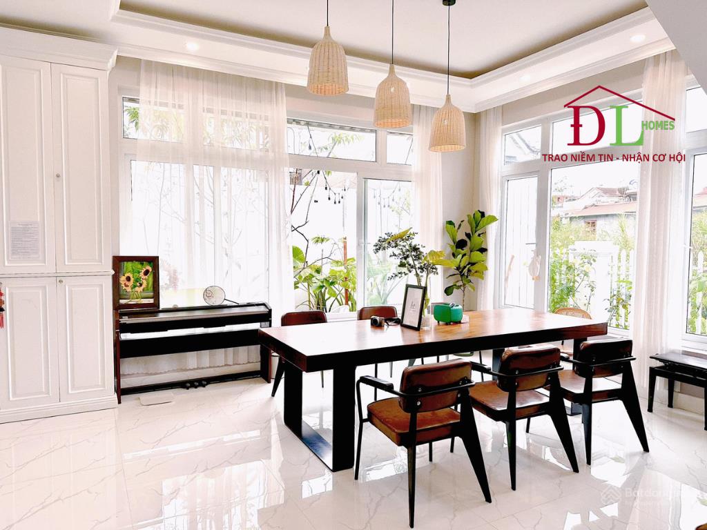 Siêu phẩm biệt thự khu nghỉ dưỡng cô giang đà lạt thiết kế cực xinh 200m2 giá chỉ 14,9 tỷ tl