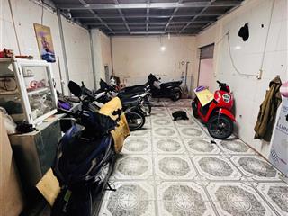 Bán đất tặng nhà cấp 4 phố hai bà trưng