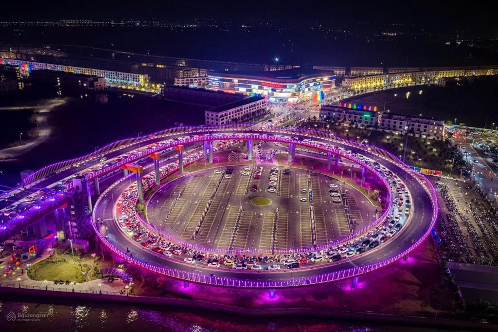 Nhỉnh 6 tỷ sở hữu ngay 1 căn tại vin vũ yên trục đường chính, full giá  ck ~ 40% + nhận nhà ngay