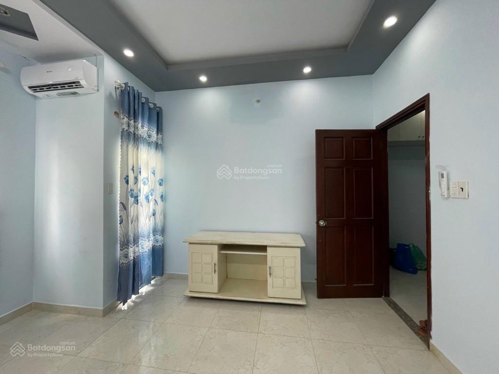 Bán nhà gò vấp, chỉ 6ty  ô tô vào nhà  lô góc không lộ giới quy hoạch  khu vip  ngang khủng