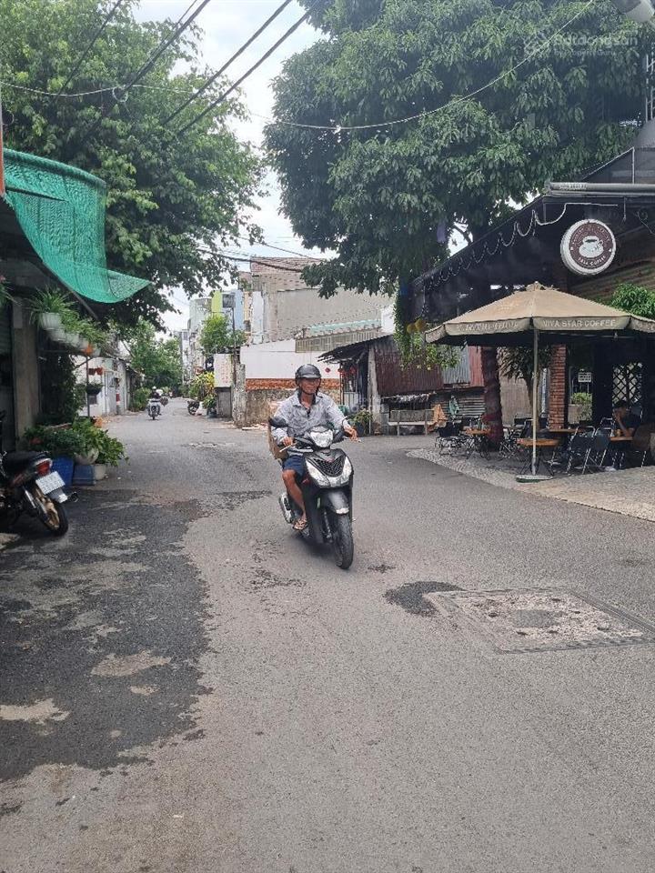Hot gò vấp nhỉnh 6 tỷ chỉ 98tr/m2 xe hơi ngủ trong nhà 3 tầng btct nở hậu