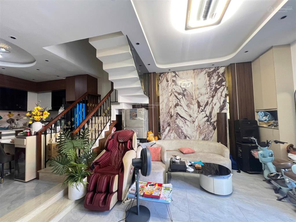 54m2 ngang 5m ở nguyễn phúc chu, tân bình 4 tầng 4pn chỉ 7,7 tỷ  0984 874 *** khang xem ngay