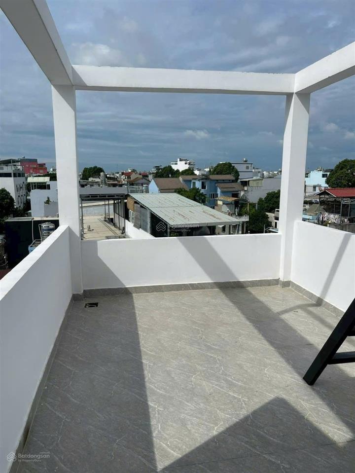 Hàng hiếm gò vấp 6 tầng +thang máy +9pn +hẻm 6m +doanh thu 45tr/thg  khang 0984 874 *** xem ngay