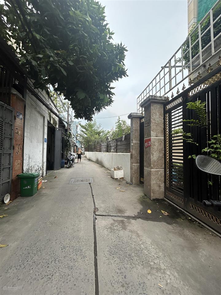 Hàng hiếm q12 6,05 tỷ ngang gần 6m nở hậu 6pn ô tô ngủ trong nhà  khang 0984 874 *** xem ngay