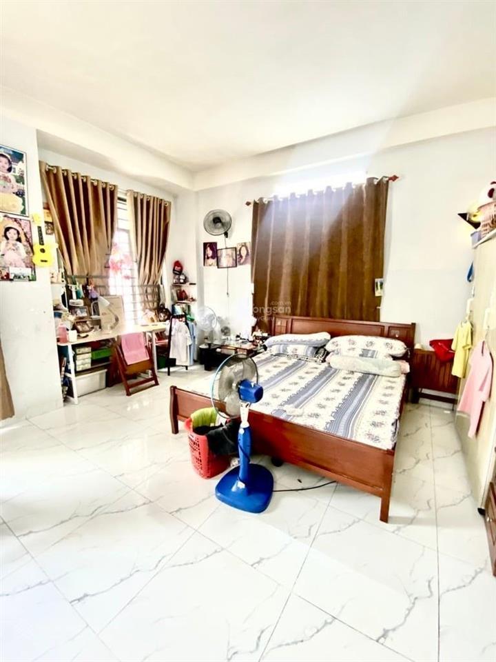 7,6 tỷ ngay mercedes quang trung 93m1 ngang 6.6m 3 tầng 5pn shr  khang 0984 874 *** xem ngay