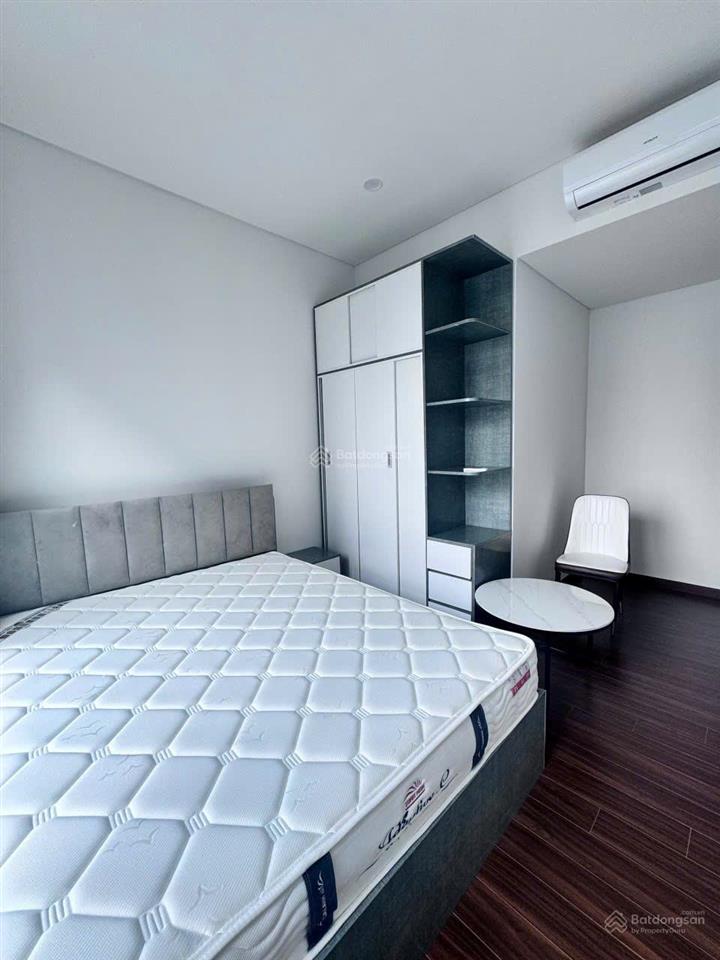Siêu phẩm cho thuê căn 3pn 2wc phân khu cao cấp masteri giá chỉ 18tr/th, miễn phí môi giới 100%
