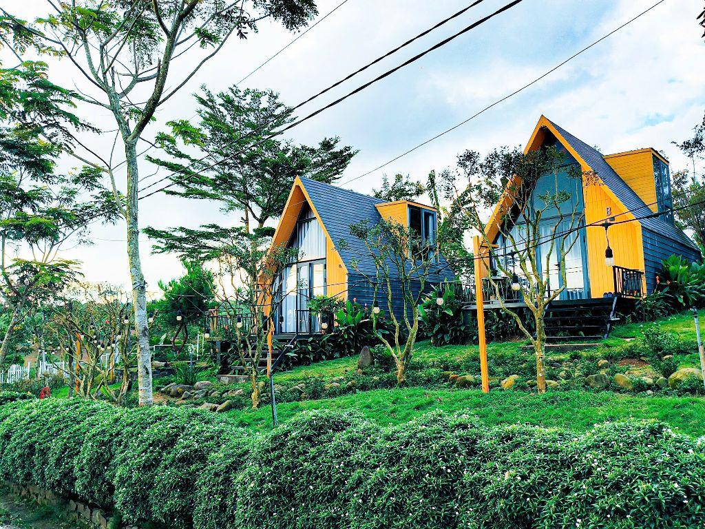 ngộp bán gấp 200m2 view hồ trung tâm thành phố bảo lộc sẵn 100m2 thổ cư sổ sẵn 