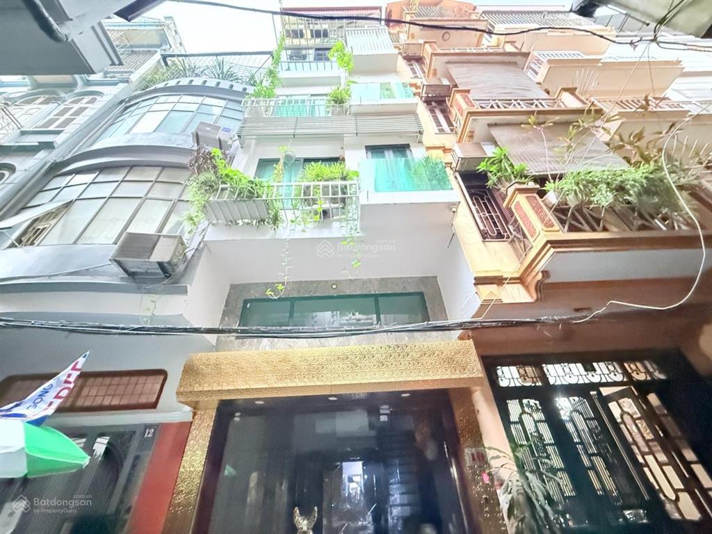 Bán nhà phường thổ quan. dt. 55m. mt. 4m. 7 tầng. giá. 18 tỷ.