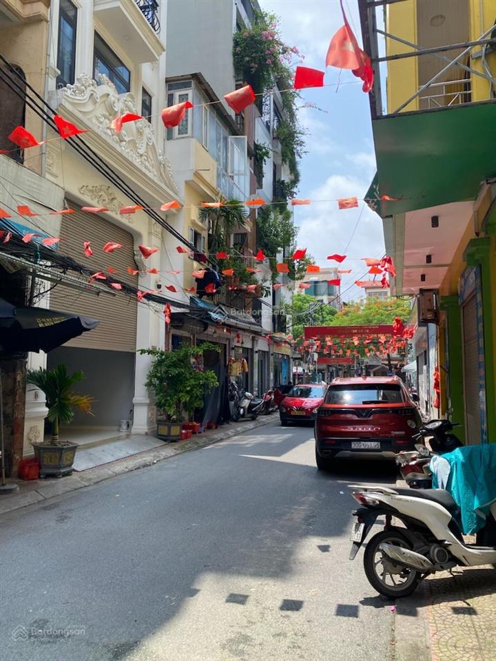 Lê thanh nghị, phố hai bà trưng, dt. 55m², mt. 4,5m, 6 tầng, 15 tỷ.