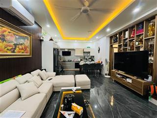 Bán nhà mặt đường bờ sông sét. dt. 40m. mt. 4m. 5 tầng. 12 tỷ.