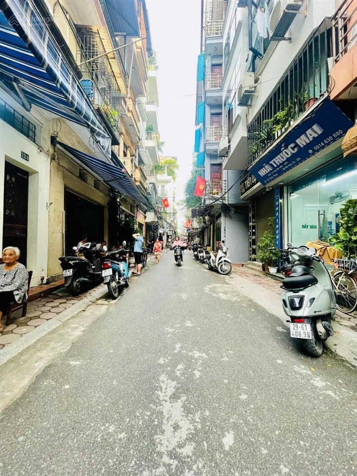 Bán nhà phố kim hoa. dt. 40m. mt 3,5m. 5 tầng. giá. 8,5 tỷ.