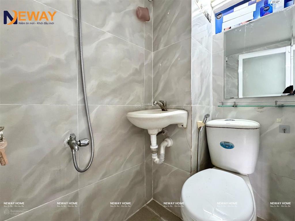 Cho thuê phòng trọ mới xây  thang máy  ban công  sát bên đh văn hiến