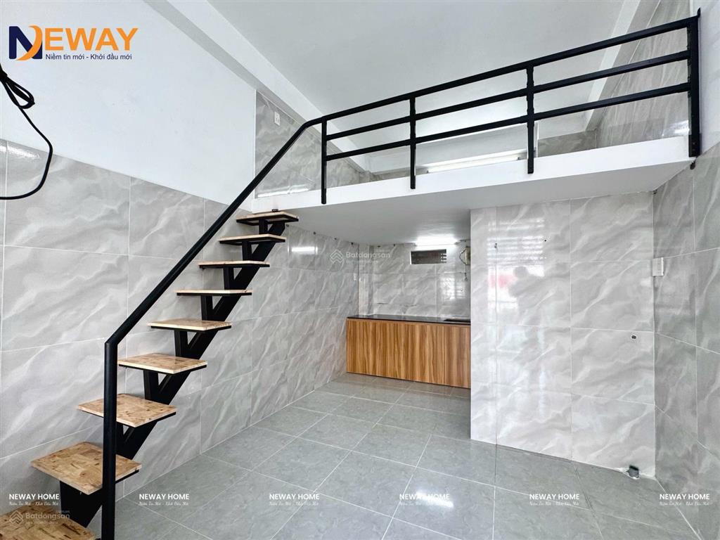 Cho thuê phòng trọ mới xây  thang máy  ban công  sát bên đh văn hiến