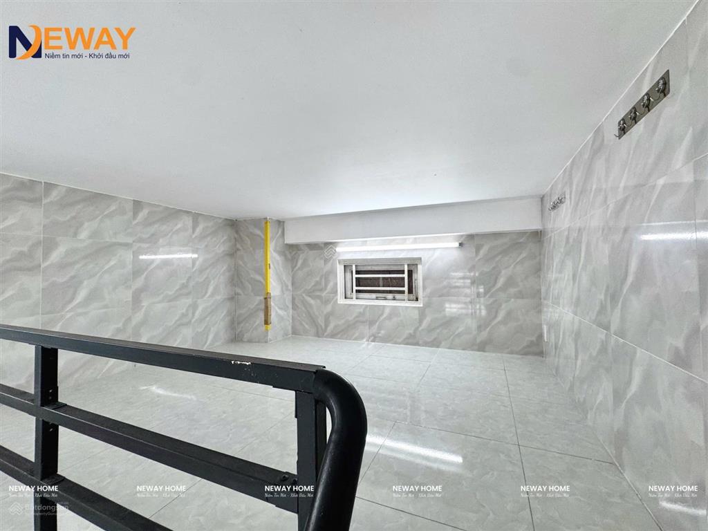 Cho thuê phòng trọ mới xây  thang máy  ban công  sát bên đh văn hiến