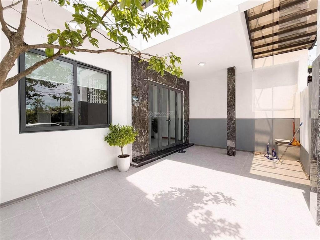 Villa mini gần sông hàn, gần công viên châu á  nhà mới full nội thất xịn