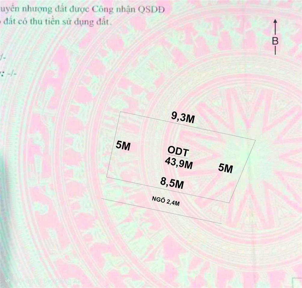 Lô mặt ngõ vị trí đẹp hiếm có cách đường 402 chỉ tầm 100m, giá chỉ 950tr