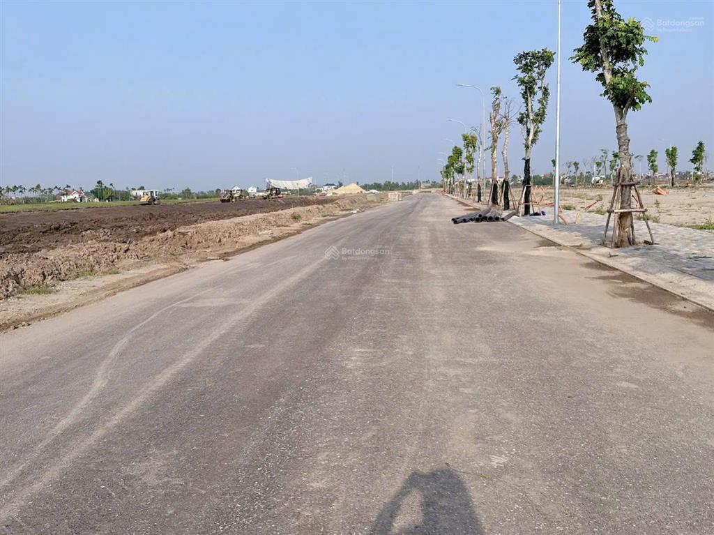 Lô đất tái định cư trong vinhomes dương kinh vị trí đẹp, giá siêu hời