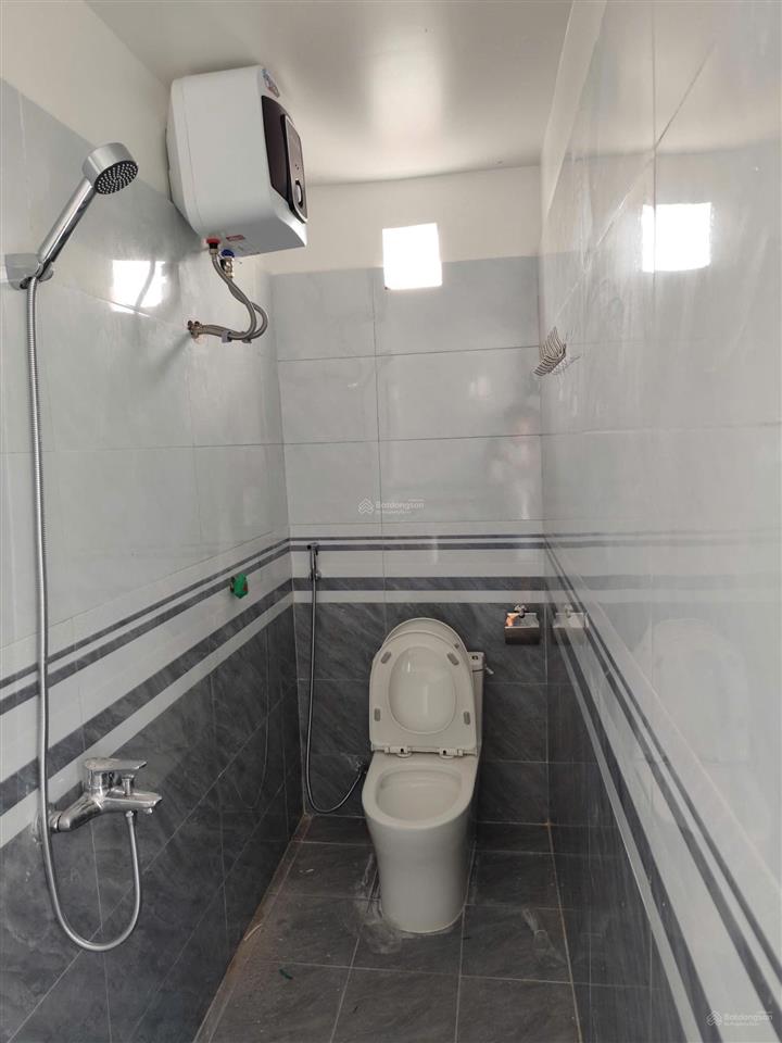 Chính chủ gửi bán nhà 3 tầng  vọng hải  hưng đạo nhà mới đẹp, ở ngay