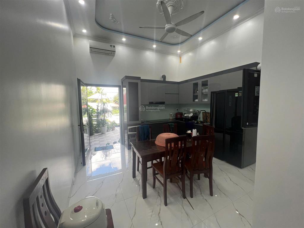 Siêu phẩm nhà 2 tầng mặt đường nguyễn lương bằng  kiến an, hải phòng giá chỉ 8 tỷ