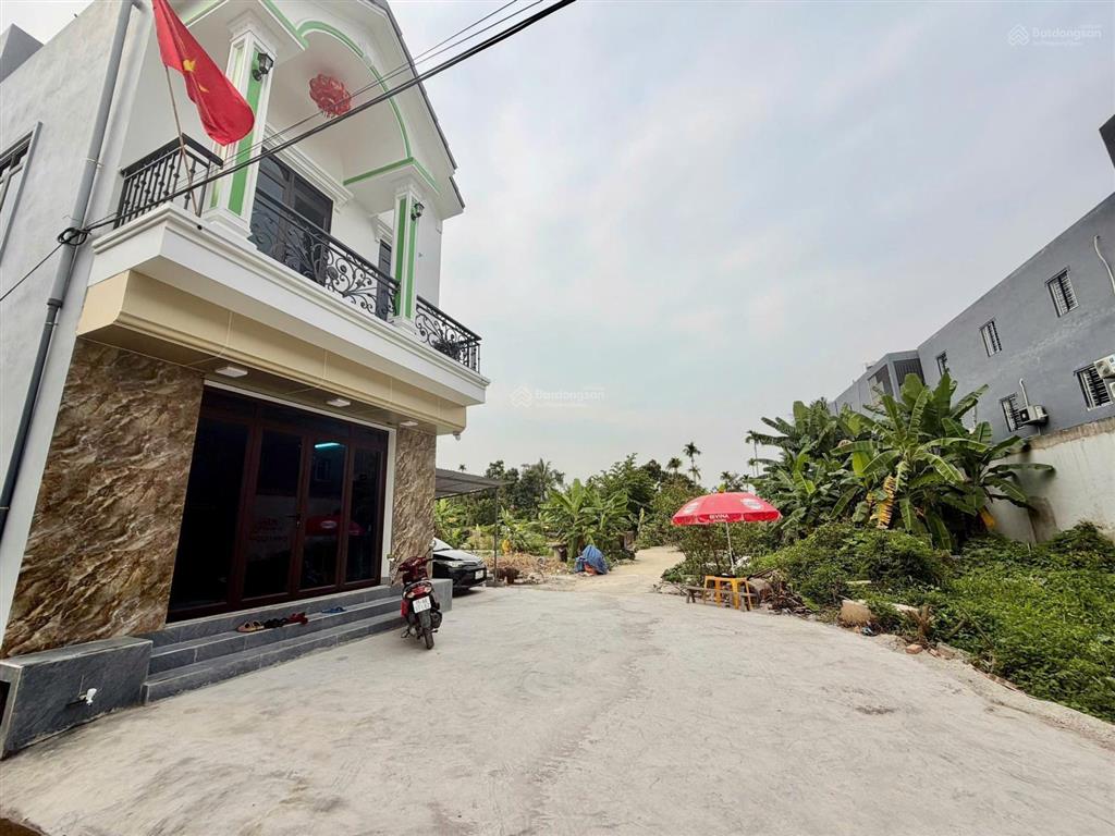 Chỉ hơn 900 triệu lô đất đẹp tổ 9 hòa nghĩa,  ngay 0988 296 ***