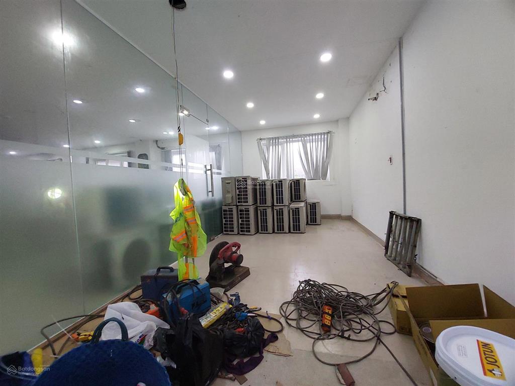 Cho thuê mặt bằng mặt tiền 175 nguyễn thị thập, quận 7