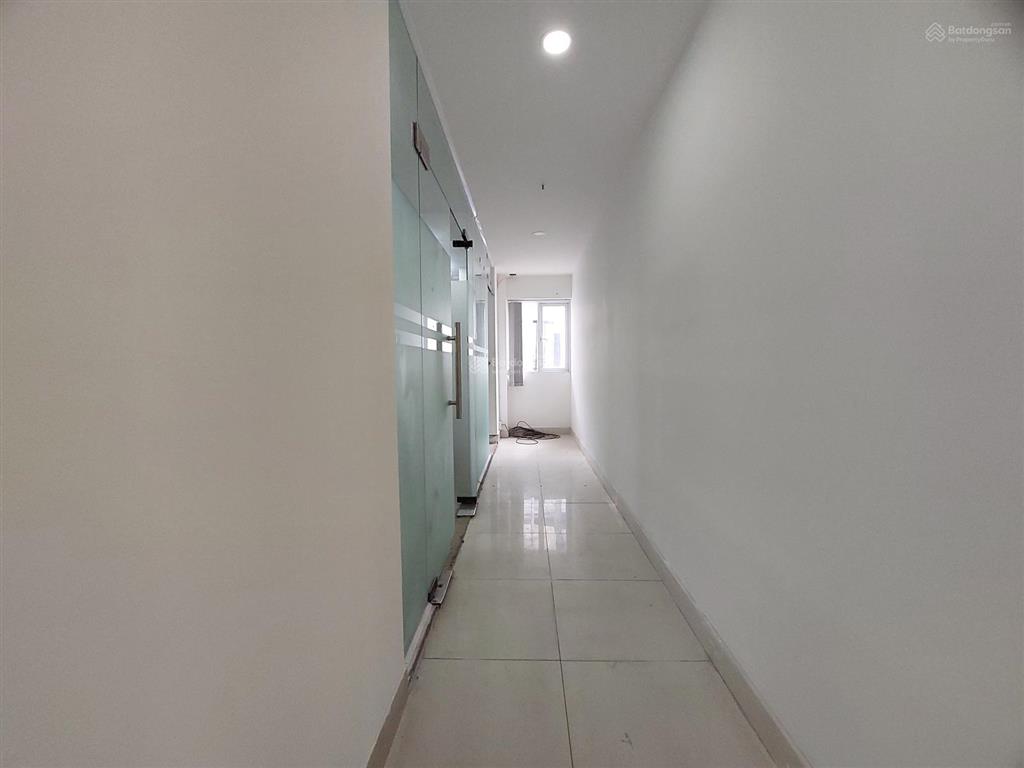 Cho thuê mặt bằng mặt tiền 175 nguyễn thị thập, quận 7