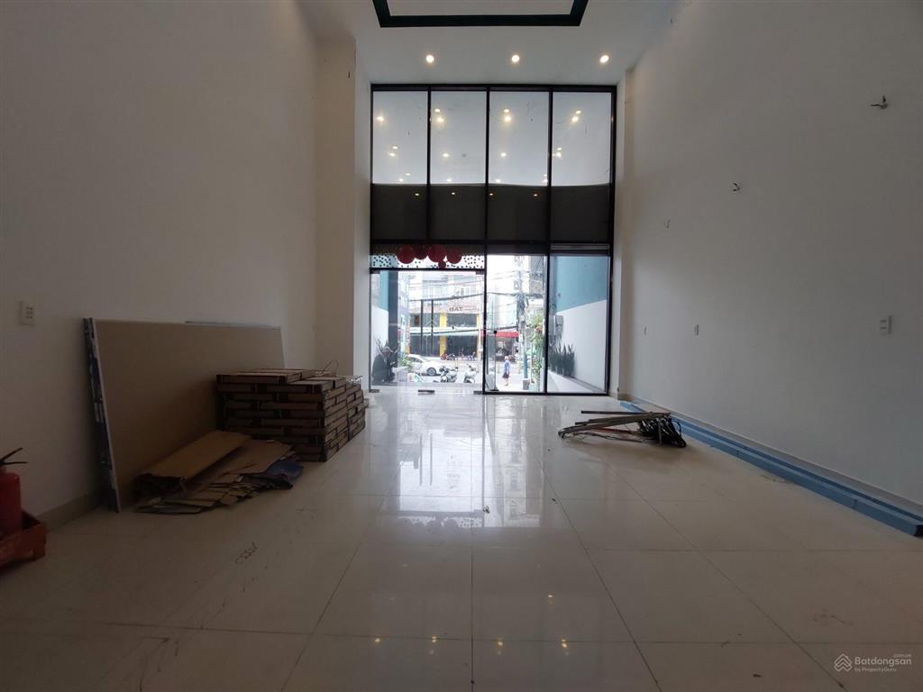 Cho thuê mặt bằng mặt tiền 175 nguyễn thị thập, quận 7